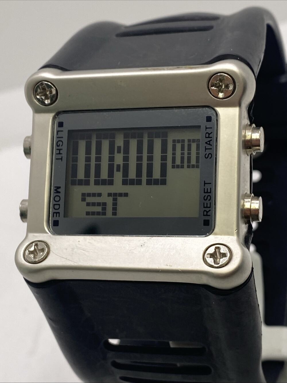 Mens Hammer Style Silver Watch Sports Watch Works New Battery